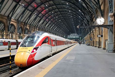 3 Easy Ways To Get To Heathrow From Edinburgh By Train