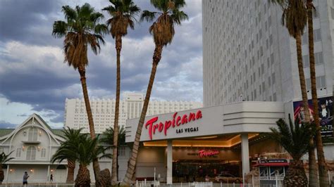 3 Ways To Get From Las Vegas Airport To Tropicana Hotel