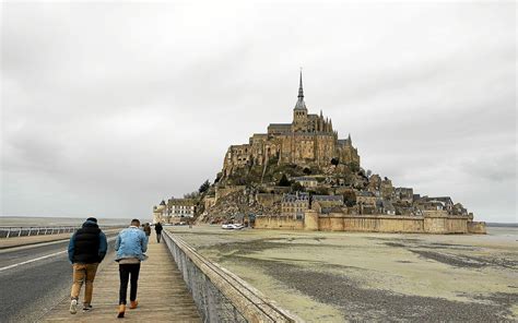 5 Airports Near Mont St Michel