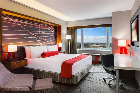 5 Best Hotels Near Pae Airport