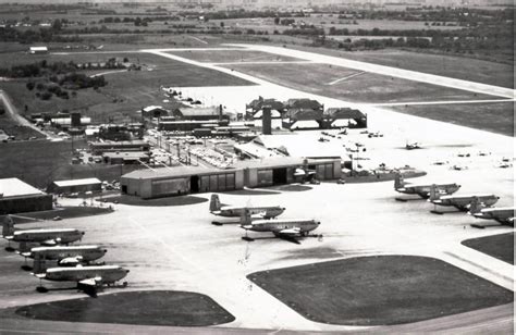 5 Facts About Richards Gebaur Memorial Airport