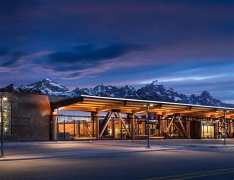 5 Gas Stations Near Jackson Hole Airport