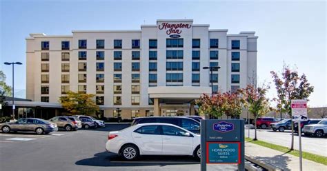 5 Reagan Airport Hotels With Free Parking