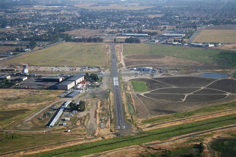 5 Things To Know About Perris Valley Airport