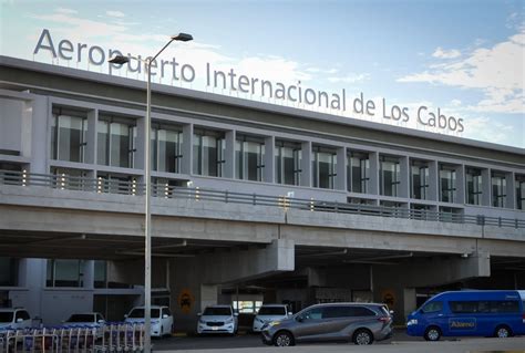 5 Tips For Navigating Cabo Airport Customs