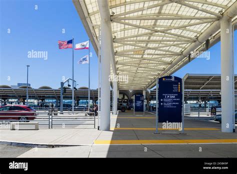 5 Tips For Navigating Delta Terminal Oakland Airport