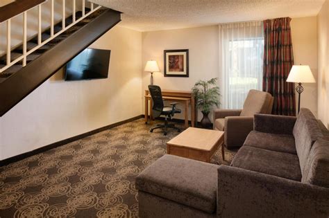 5 Tips For Staying At Red Lion Hotel Houston Intercontinental Airport