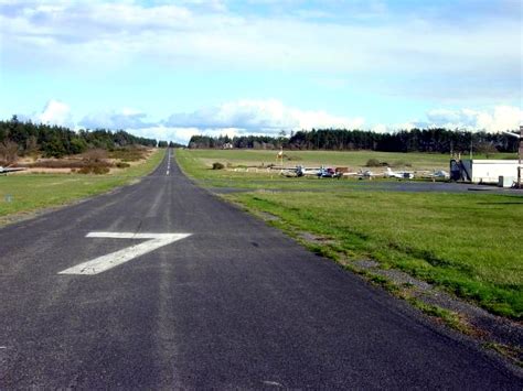 5 Ways To Fly Into Whidbey Island Airport