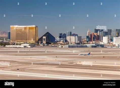 5 Ways To Get To The Vegas Strip From Airport