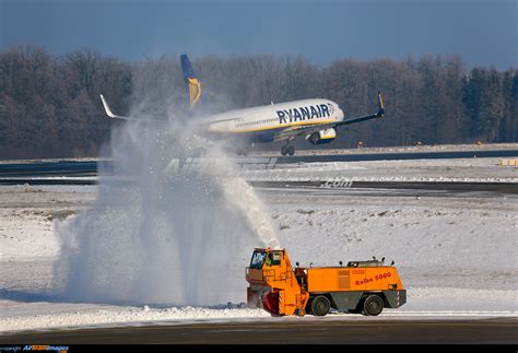 5 Ways To Optimize Airport Snow Thrower Operations