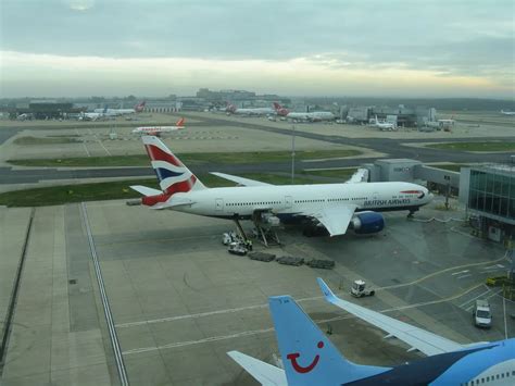 5 Ways To Reach Gatwick Airport