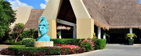 5 Ways To Reach Sandos Caracol Eco Resort From Airport