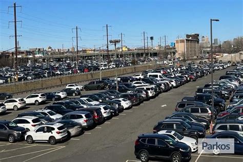 5 Ways To Save On Victoria Airport Parking Newark