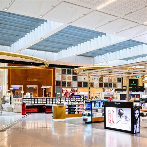 5 Ways To Shop Duty-Free At Sydney Airport