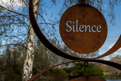 5 Ways Writers Silence Other Writers