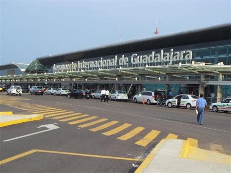 6 Ways To Get Around Guadalajara Airport