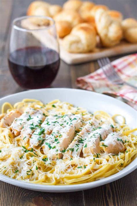 7 Nutrition Facts About Olive Garden Chicken Alfredo