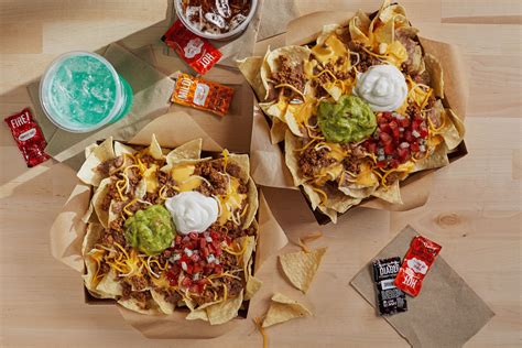 7 Ways To Elevate Taco Bell Nachos Supreme