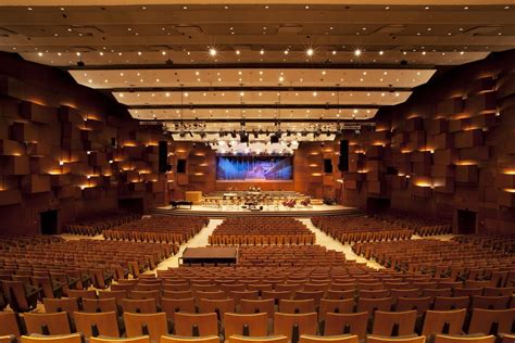 7 Ways To Enjoy A Concert At Hause Lisinski Hall