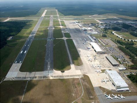 8 Stunning Cecil Airport Photos You Need To See