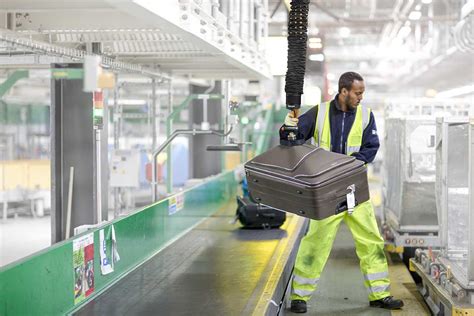 Airport Baggage Tug: Efficient Handling Solutions