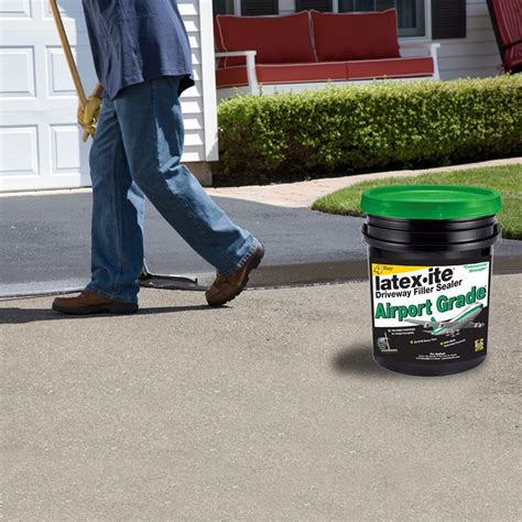 Airport Grade Driveway Sealer For Professional Results