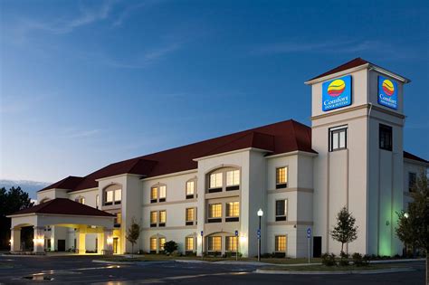 Airport Inn Budget Motel: Affordable Comfort Near The Runway