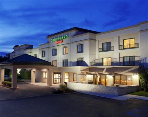 Albany Airport Park And Fly Hotels Near You