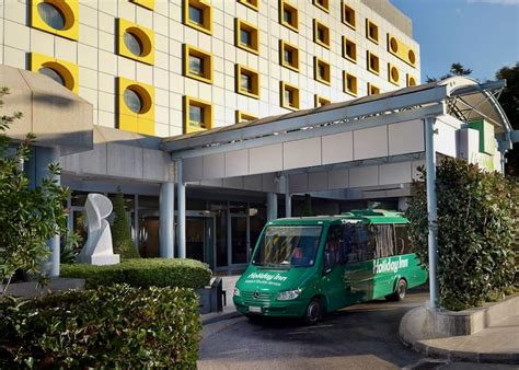 Athens Airport Hotels With Free Shuttle Service