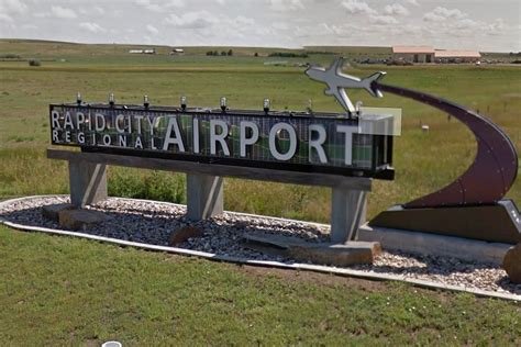 Chamberlain Sd Airport Guide And Information