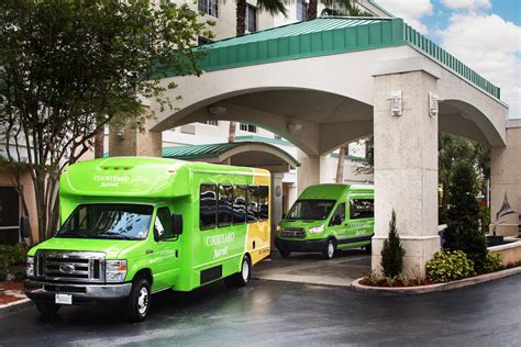 Desert Club Resort Airport Shuttle Service