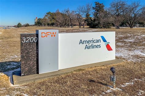 Dfw Airport Location: 3200 E Airfield Dr, Tx 75261