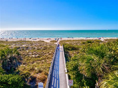 Discover Cedar Key Airport Beach: Natural Florida Charm