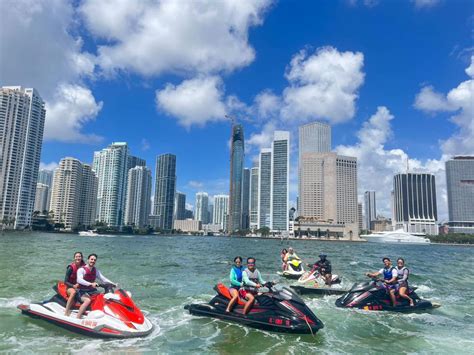 Explore Miami: Top Attractions Near The Airport