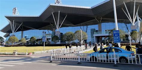 Explore Zhangjiajie Hehua Airport In 5 Easy Steps