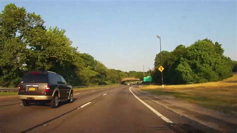 Exploring Southern State Parkway In New York