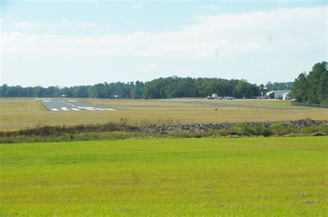 Foley Municipal Airport: Gateway To The Gulf Coast