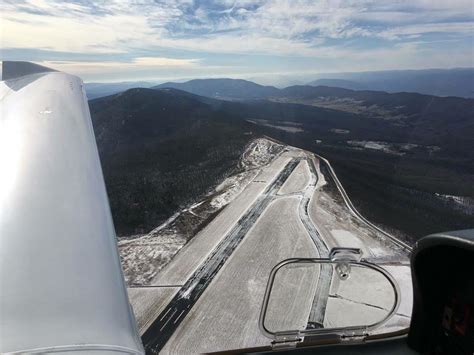 Highest Airport East Of The Mississippi: A Pilots Guide