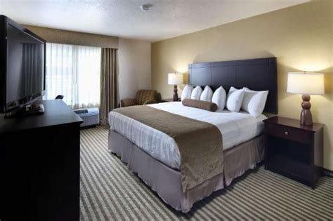 Hotel Bridgeway Tucson: Convenience Near The Airport