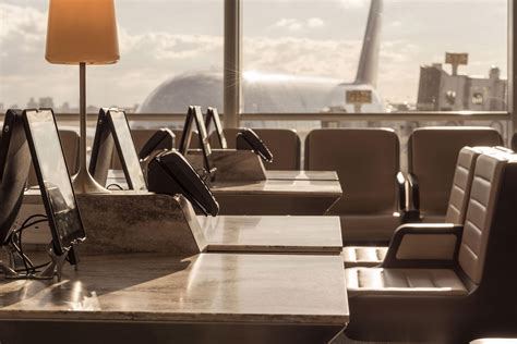 Houston Hobby Airport Lounge: Relax Before Your Flight