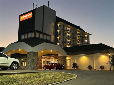 Kansas City Airport Hotels With Free Parking Options