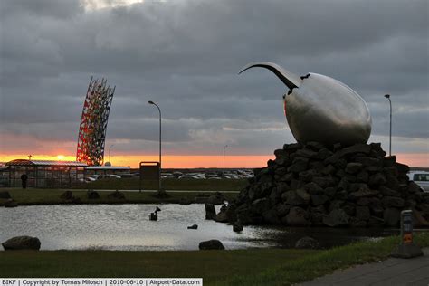 KeflavíK International Airport Reviews And Travel Guide