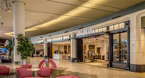 Las Vegas Airport Shops: A Travelers Retail Paradise