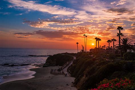 Lax Airport To Laguna Beach: Fastest Transportation Options