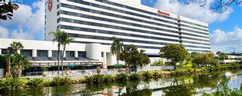 Miami Airport Hotels With Free Parking And Shuttle Service