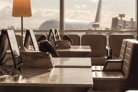 Mke Airport Lounges: Relax Before Your Flight