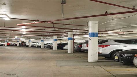 Park Smart: 5 Ways To Dca Airport Covered Parking