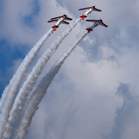 Peachtree Dekalb Airport Airshow Thrills And Chills