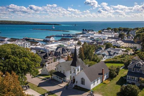 Pellston Airport To Mackinac Island: A Travelers Guide