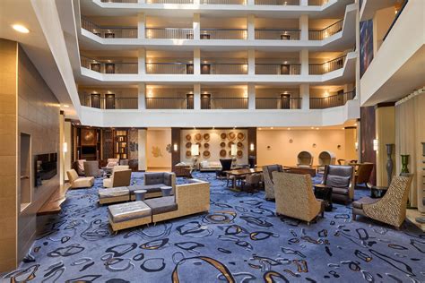 Philadelphia Airport Hotels With Free Parking Options